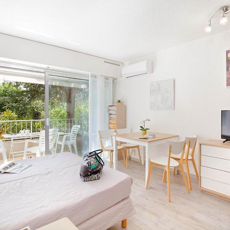 Studio Climatise Pour 3, Face Est, A 50M Plage Et Proche Commerces - Fr-1-466A-23 Saint-Raphaël Εξωτερικό φωτογραφία